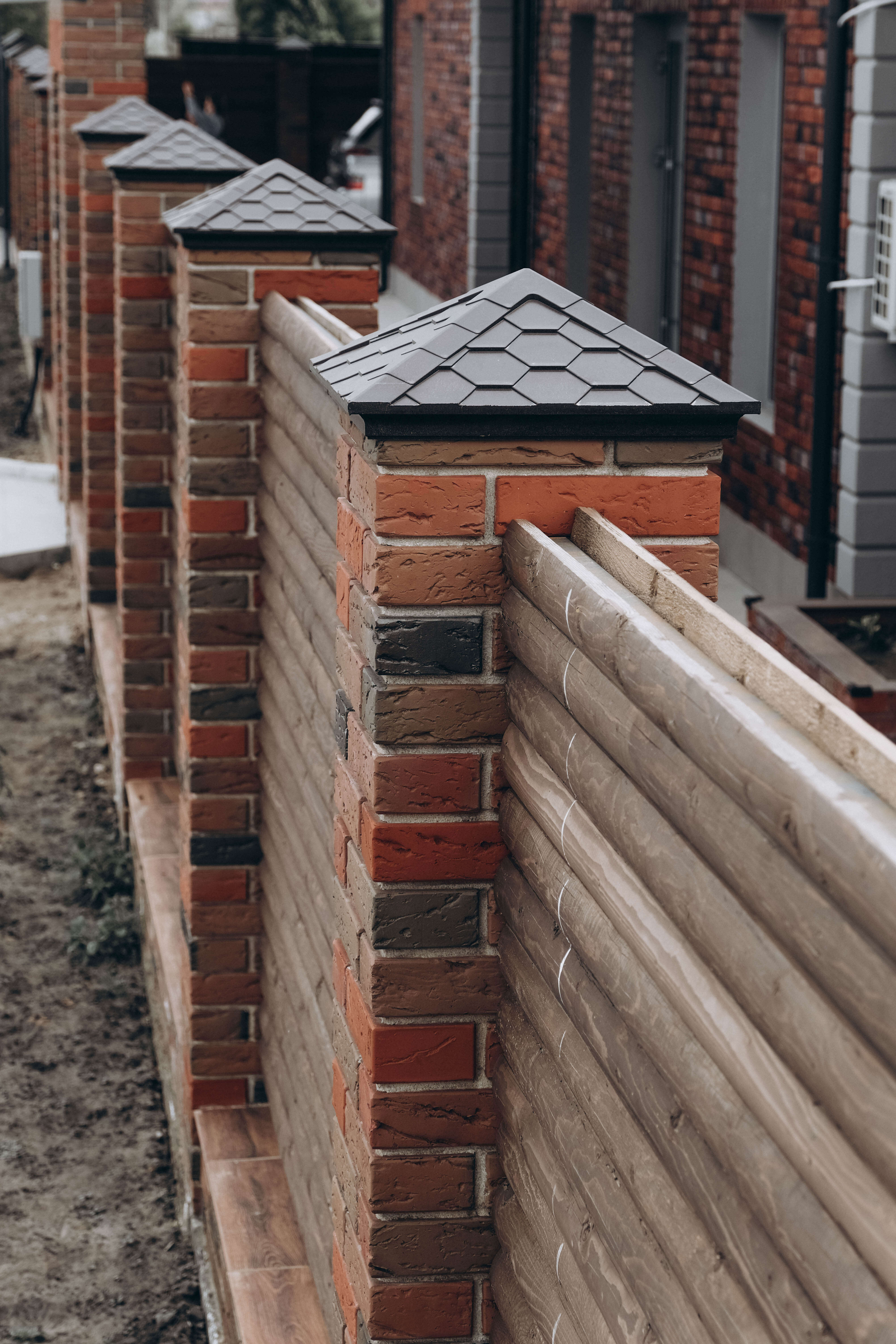 Колпак Zking Эверест Коричневый на столб 1.5х1.5 кирпича (390х390мм) в Тольятти фото